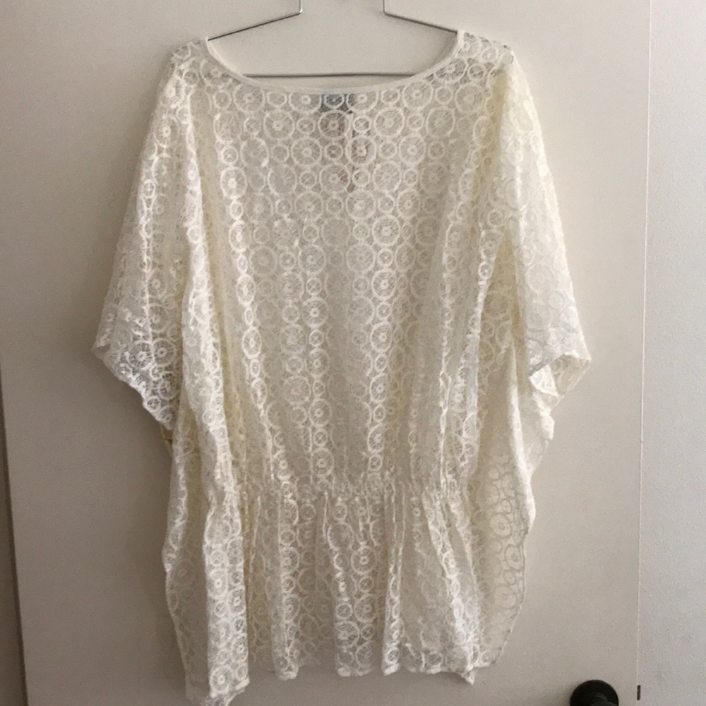 LUCY LOVE Beach Cover up